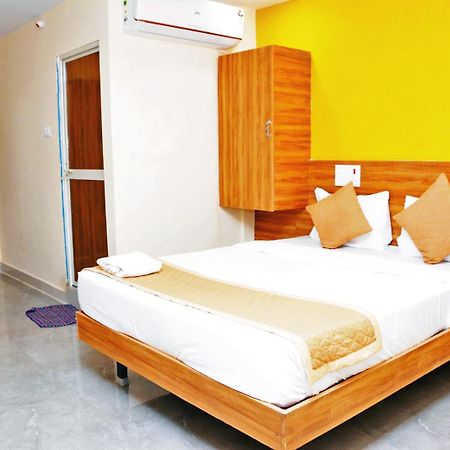 Udupi Deluxe Lodge Gulbarga جولبارجا المظهر الخارجي الصورة
