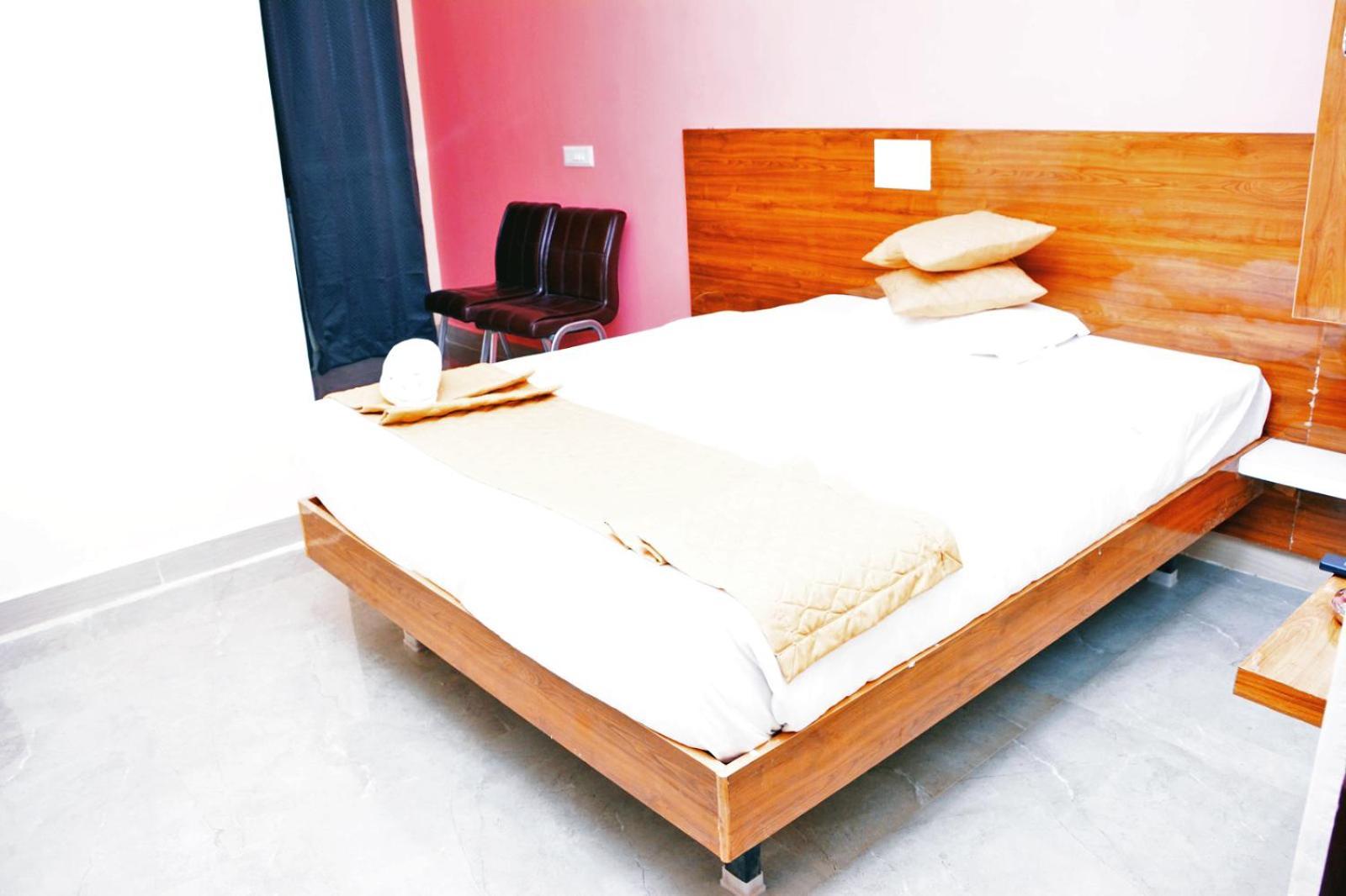 Udupi Deluxe Lodge Gulbarga جولبارجا المظهر الخارجي الصورة